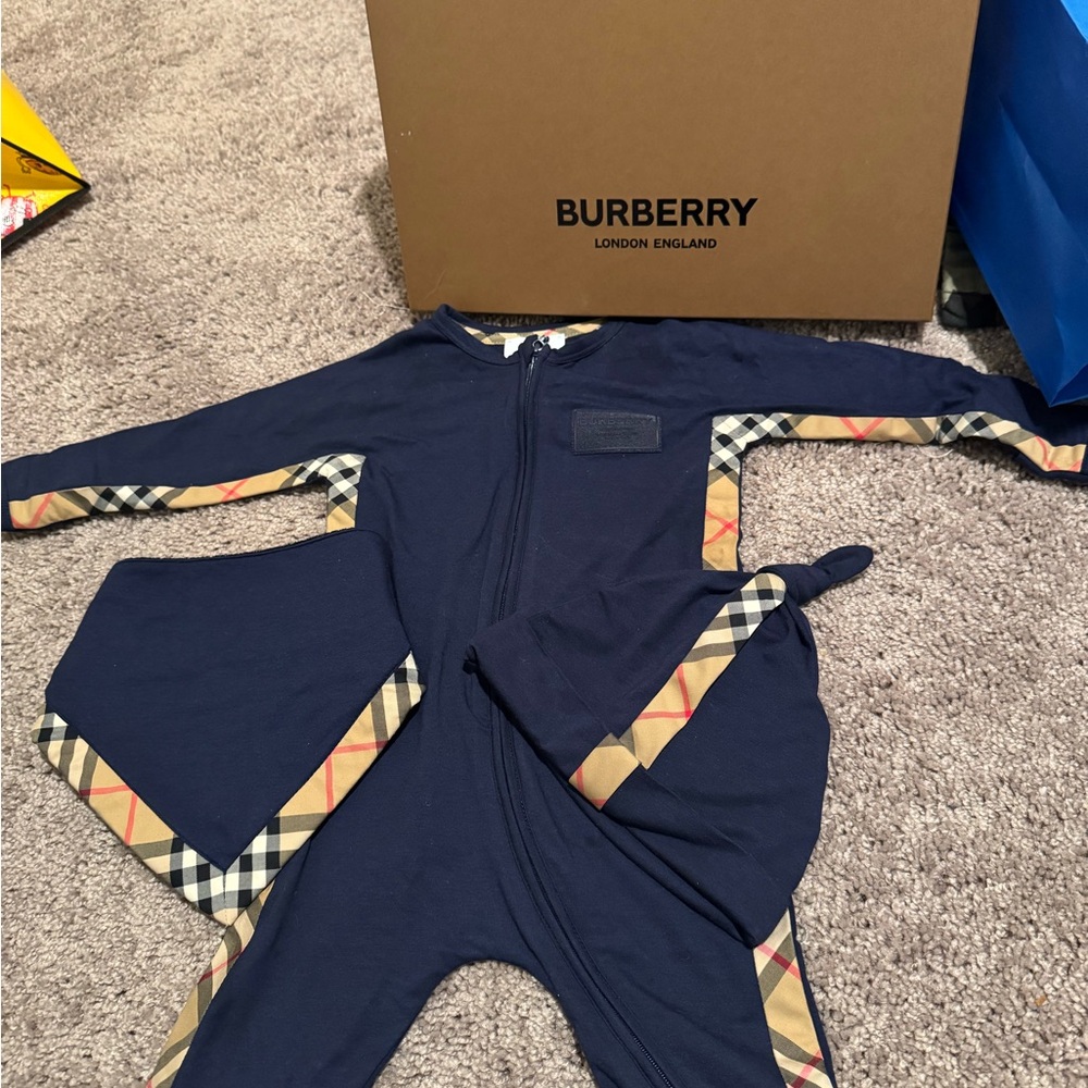 Burberry Navy Baby Onesie and Hat Set